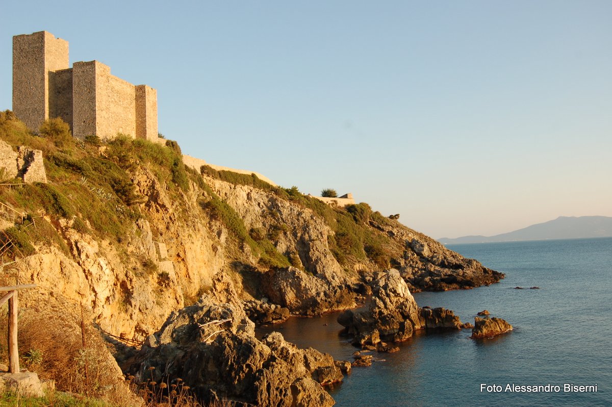 Rocca di talamone