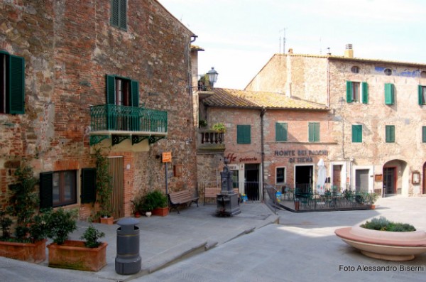 Il borgo di Campagnatico